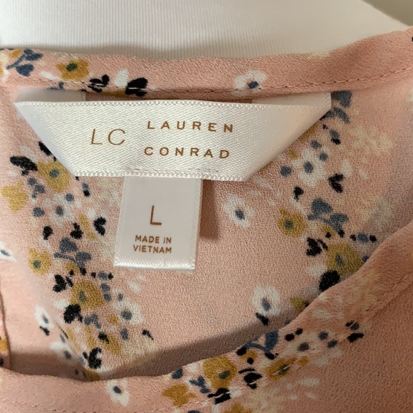 LC by LAUREN CONRAD Pink Floral Blouse Size Large - Picture 4 of 5